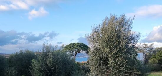 Terrain à bâtir à , Var