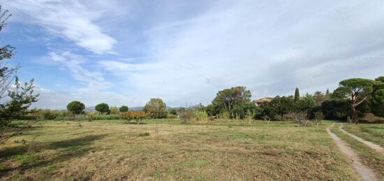 Terrain à bâtir à Fréjus, Provence-Alpes-Côte d'Azur