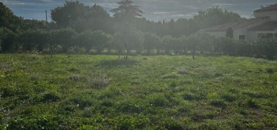 Terrain à bâtir à Saint-Cannat, Provence-Alpes-Côte d'Azur