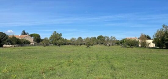 Terrain à bâtir à Saint-Quentin-la-Poterie, Occitanie