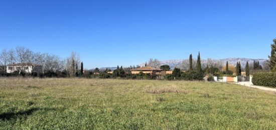 Terrain à bâtir à Trets, Provence-Alpes-Côte d'Azur