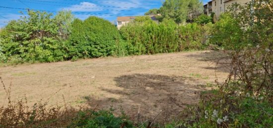 Terrain à bâtir à Pertuis, Provence-Alpes-Côte d'Azur