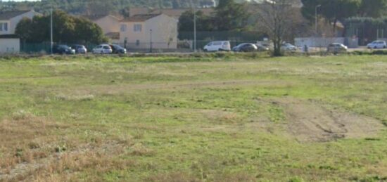 Terrain à bâtir à Peyrolles-en-Provence, Provence-Alpes-Côte d'Azur