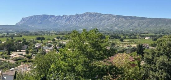 Terrain à bâtir à Pourrières, Provence-Alpes-Côte d'Azur