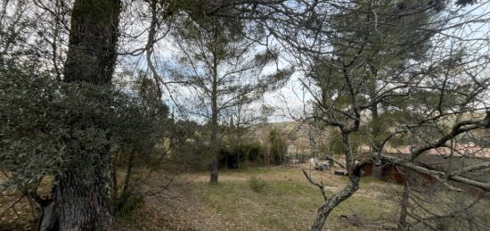 Terrain à bâtir à Salernes, Provence-Alpes-Côte d'Azur