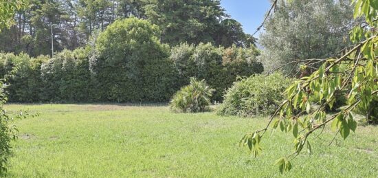 Terrain à bâtir à La Crau, Provence-Alpes-Côte d'Azur