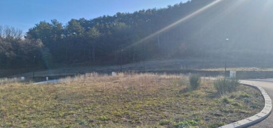 Maison neuve à , Alpes-de-Haute-Provence