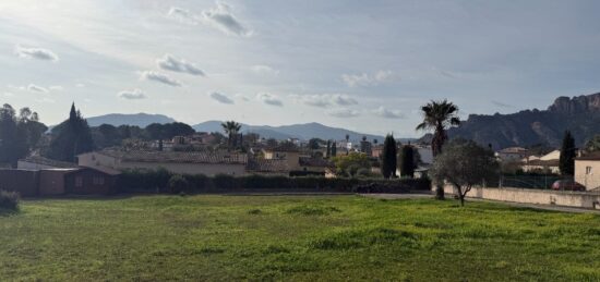 Terrain à bâtir à , Var