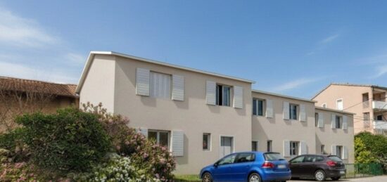 Terrain à bâtir à Pertuis, Provence-Alpes-Côte d'Azur