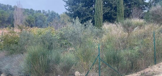 Terrain à bâtir à Meyreuil, Provence-Alpes-Côte d'Azur