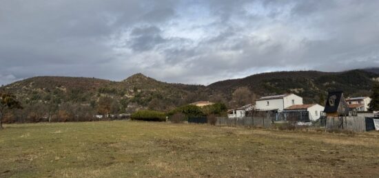 Terrain à bâtir à , Alpes-de-Haute-Provence