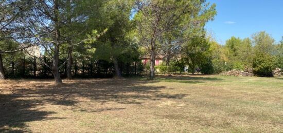 Terrain à bâtir à Lauris, Provence-Alpes-Côte d'Azur