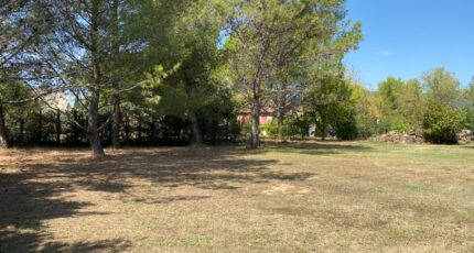 Lauris Terrain à bâtir - 2426040-7050annonce420260211qmsNG.jpeg Maisons de Manon