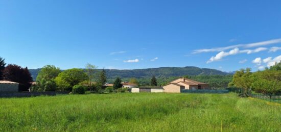 Maison neuve à , Alpes-de-Haute-Provence