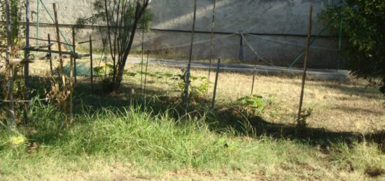 Terrain à bâtir à Cuers, Provence-Alpes-Côte d'Azur