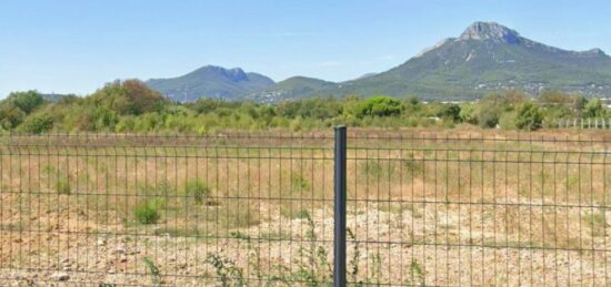 Terrain à bâtir à , Var