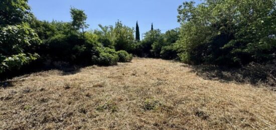 Terrain à bâtir à Éguilles, Provence-Alpes-Côte d'Azur